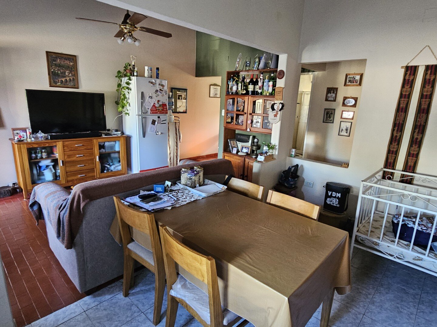 VENTA | Casa de 2 dormitorios con amplio terreno y jardín - Bartoloni 74 - 9