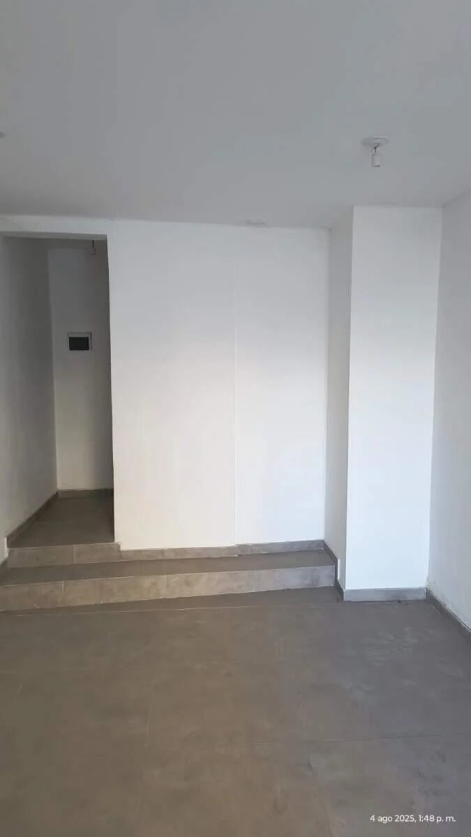 Pueyrredón 860 Observatorio - Local Comercial de 24 m² - Imagen 7