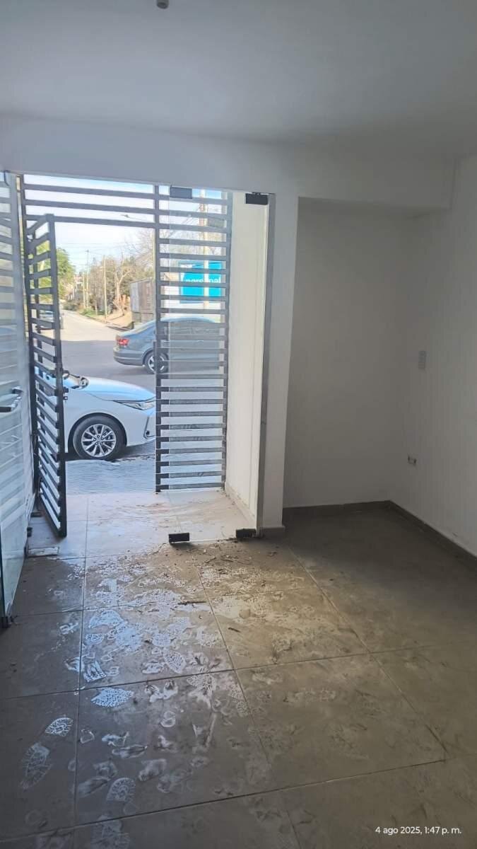 Pueyrredón 860 Observatorio - Local Comercial de 24 m² - Imagen 5