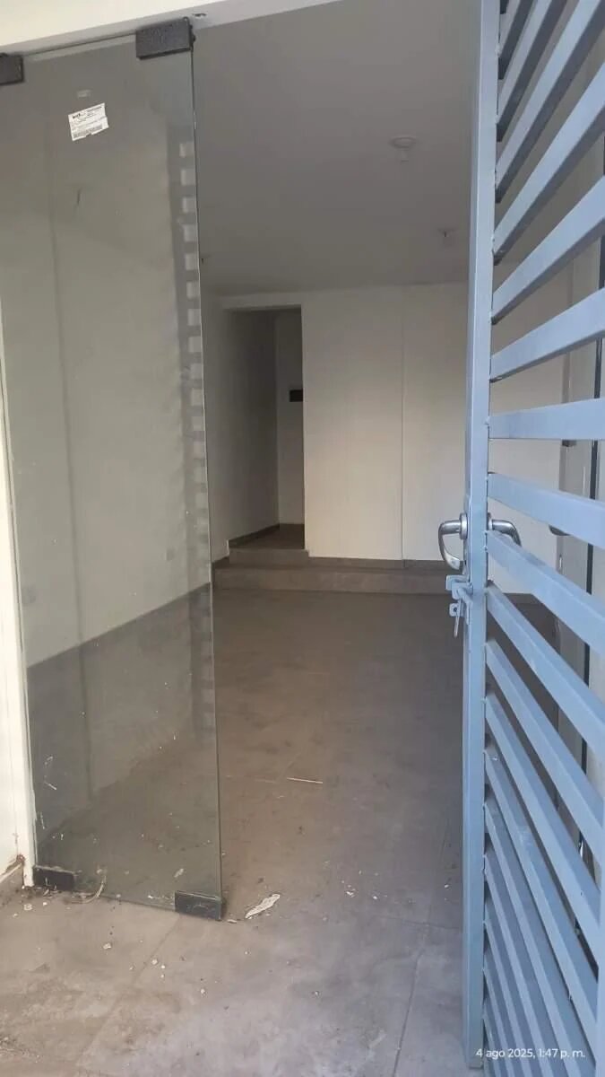 Pueyrredón 860 Observatorio - Local Comercial de 24 m² - Imagen 10