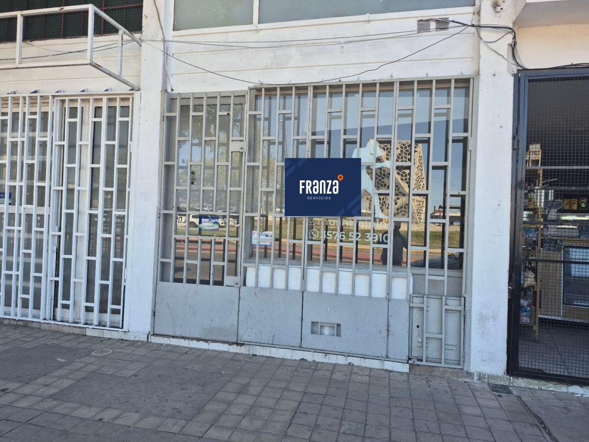 B° Centro - Bv. Perón 92  Excelente zona comercial