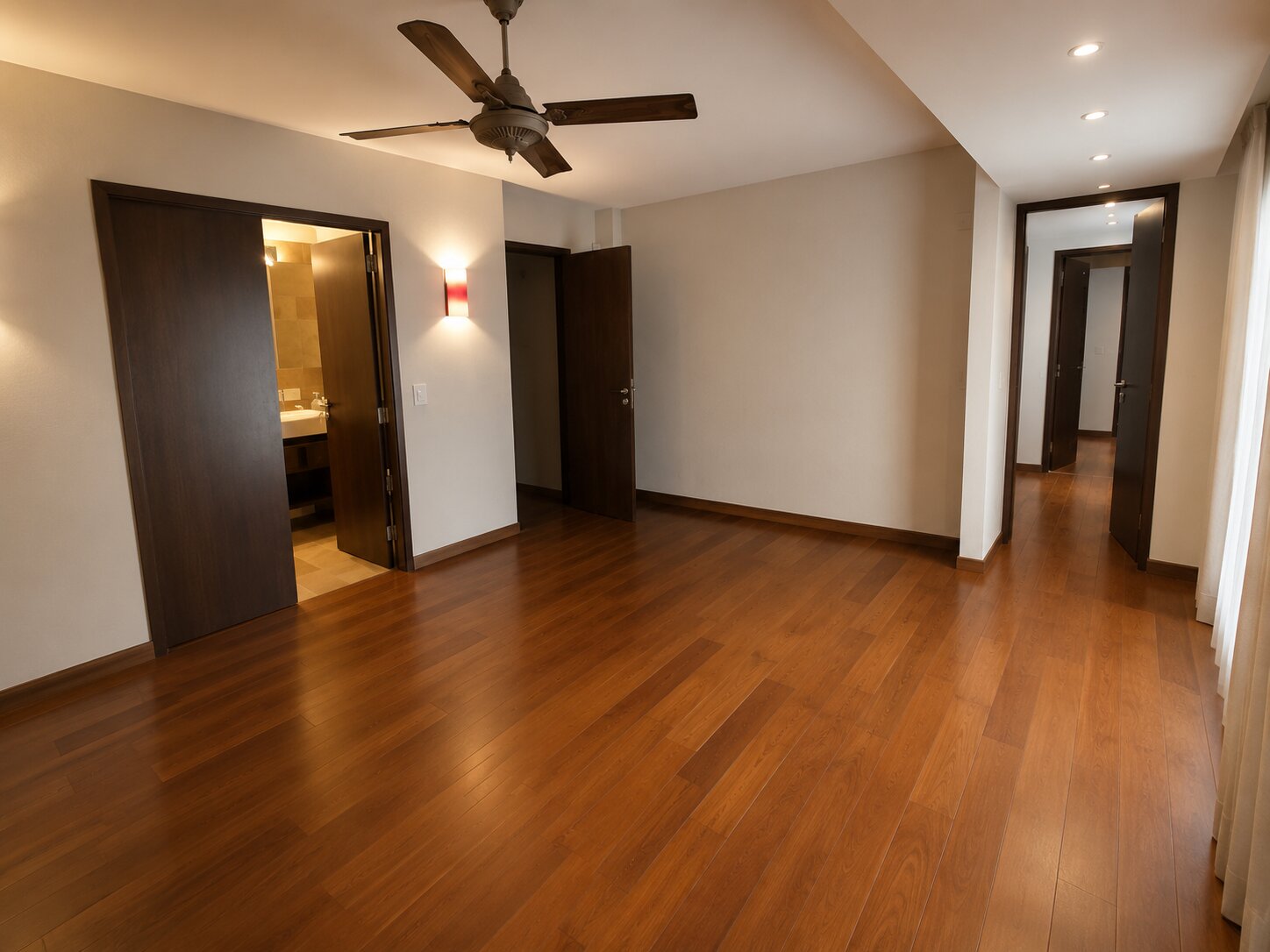 VENTA EXCEPCIONAL DUPLEX EXCLUSIVO. 4 DORMITORIOS.SAN JUAN /BALCARCE. NUEVO. AMENITIES. INMEJORABLE.(RETASADA) - 2