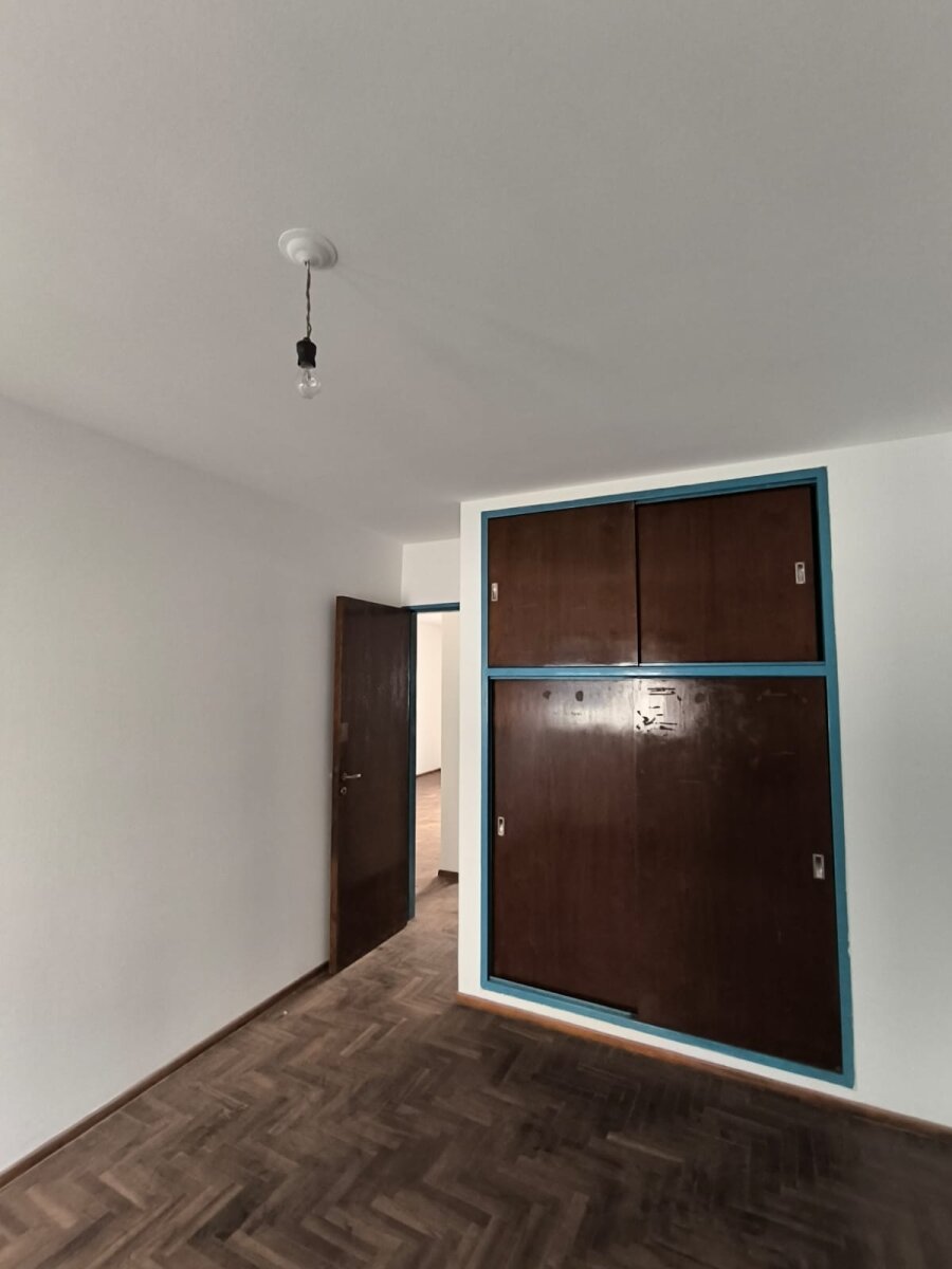 DEPARTAMENTO EN VENTA B° PUEYRREDÓN - 12