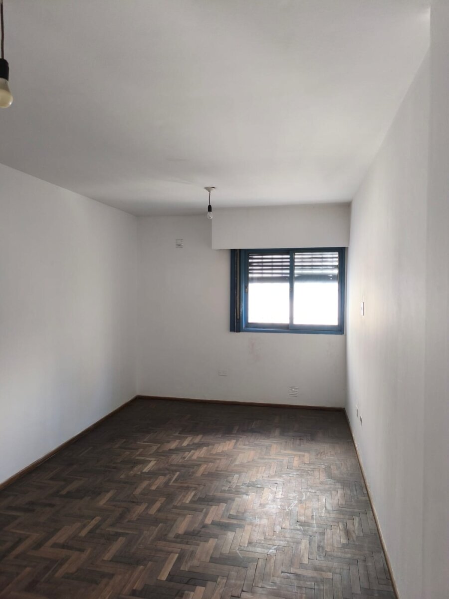 DEPARTAMENTO EN VENTA B° PUEYRREDÓN - 25