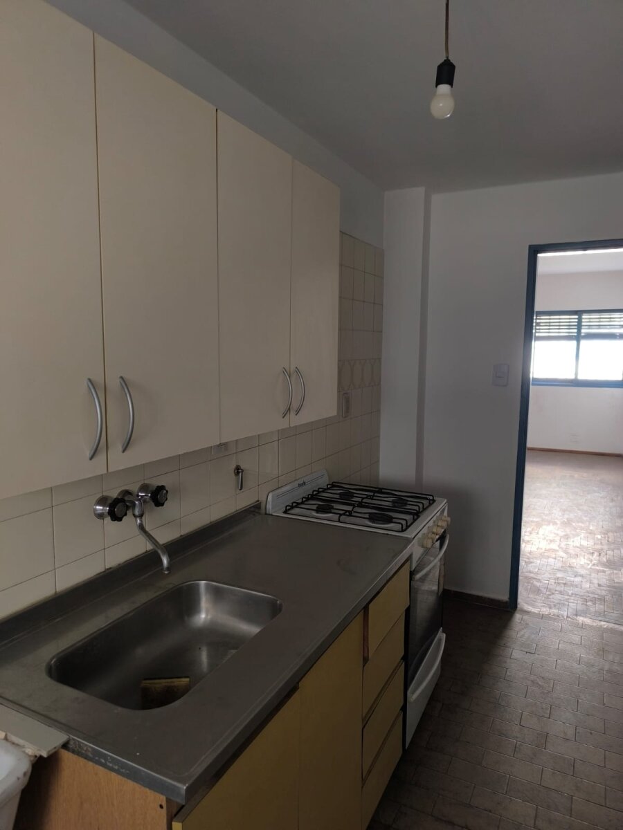 DEPARTAMENTO EN VENTA B° PUEYRREDÓN - 6