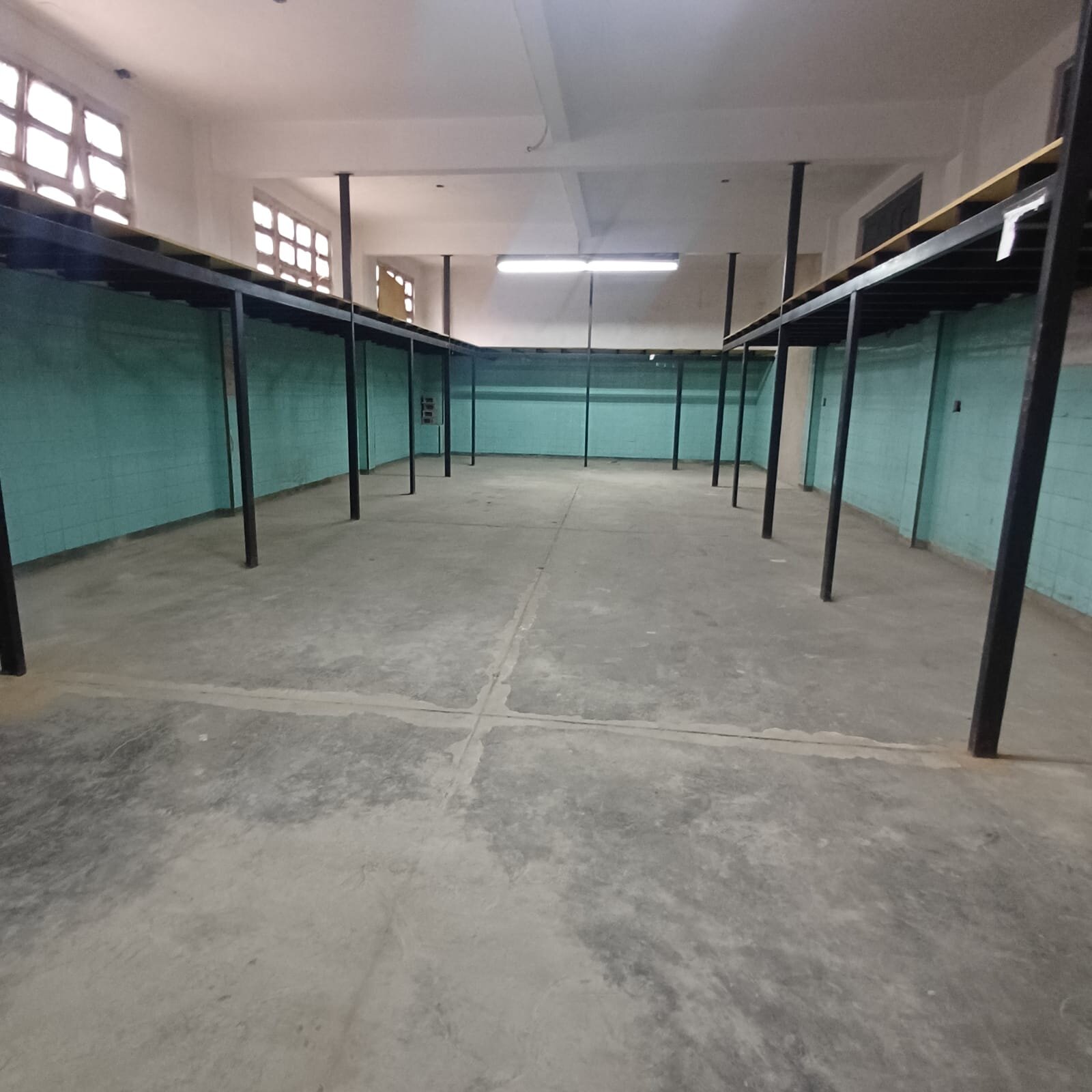 Oficinas con deposito, Gregorio de Laferrere - 3