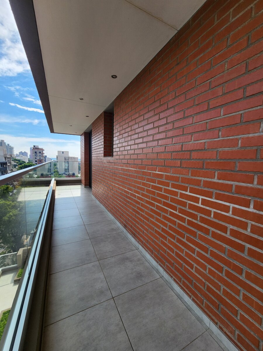 SE VENDE SEMIPISO CON VISTA AL RIO EN POSADAS MISIONES — foto 8