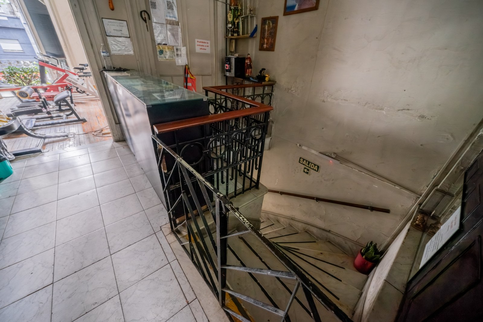 Venta . Oportunidad. PH con potencial local. Villa Crespo. - 25