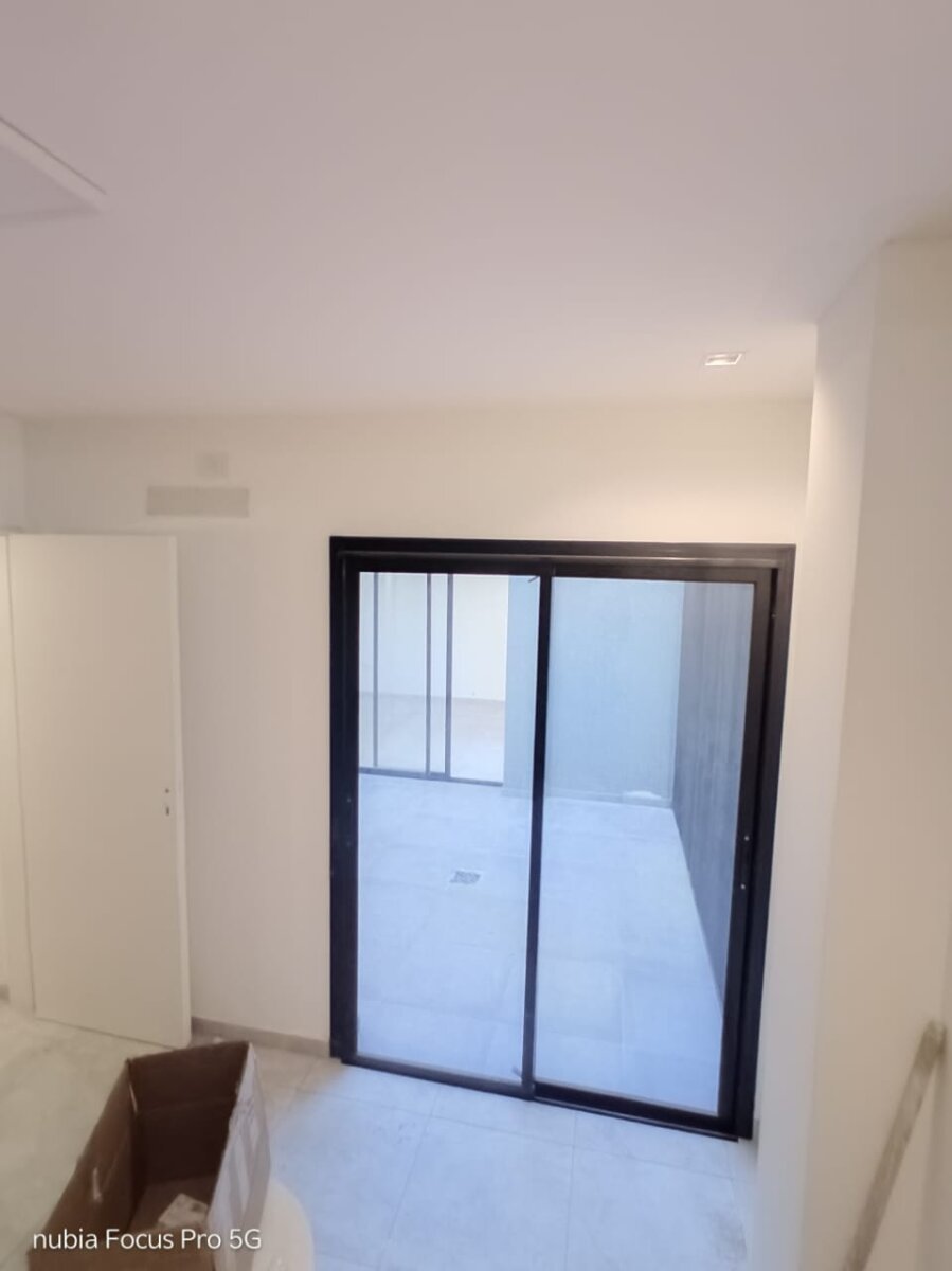 VENTA UNICO DEPTO AMPLIO 1ER PISO CON PATIO 1 Dorm  EN COMPLEJO de B° SAN MARTIN IMPERDIBLE!! USD62.000 - Imagen 7