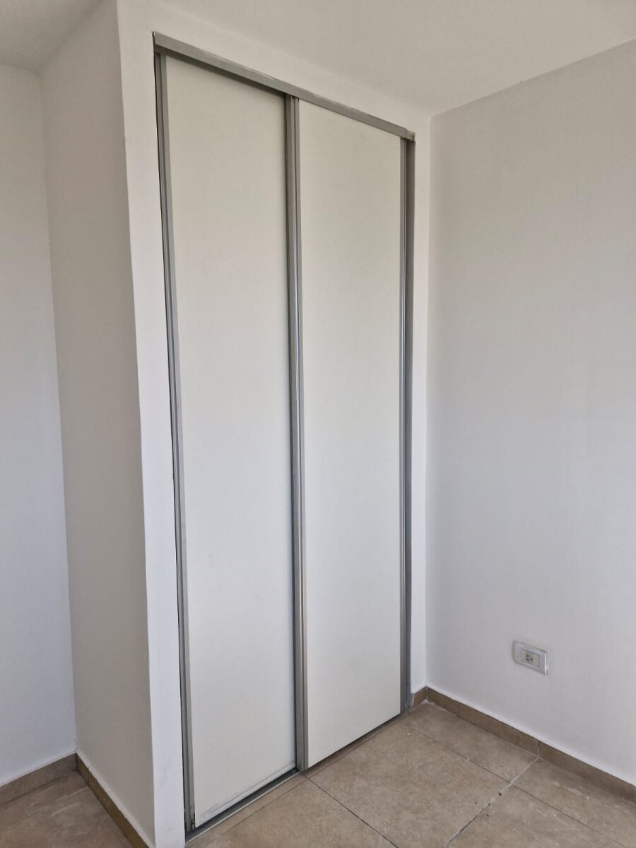 VENTA AMPLIO DEPTO 1 DORM c/cochera ALTA CORDOBA DOL.45000 - Imagen 10