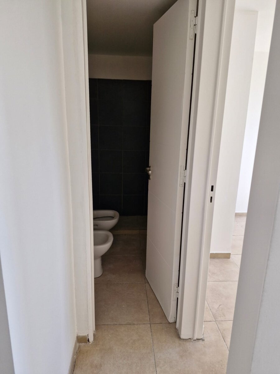 VENTA AMPLIO DEPTO 1 DORM c/cochera ALTA CORDOBA DOL.45000 - Imagen 12