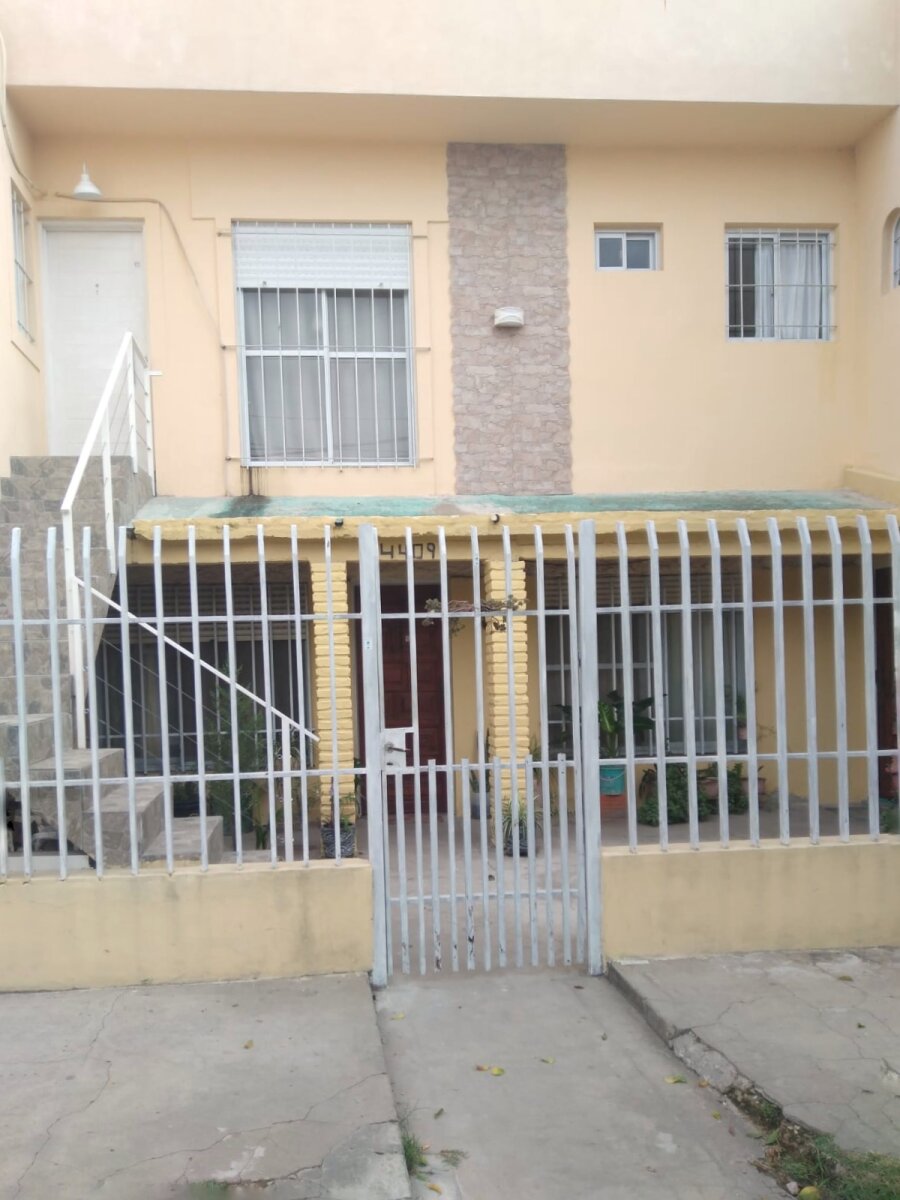 VENTA- CASA 8 AMBIENTES, LAFERRERE - 2
