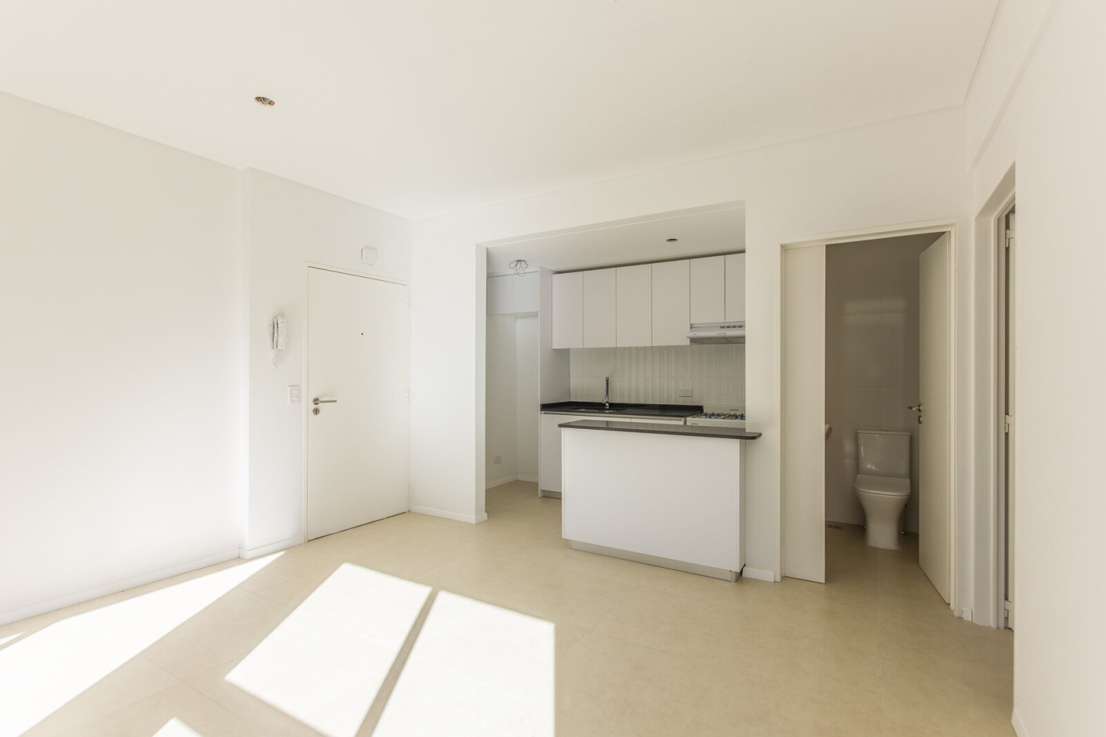 Venta. Depto 2 amb. A estrenar. Con balcón y terraza privada. Caballito Norte - 7