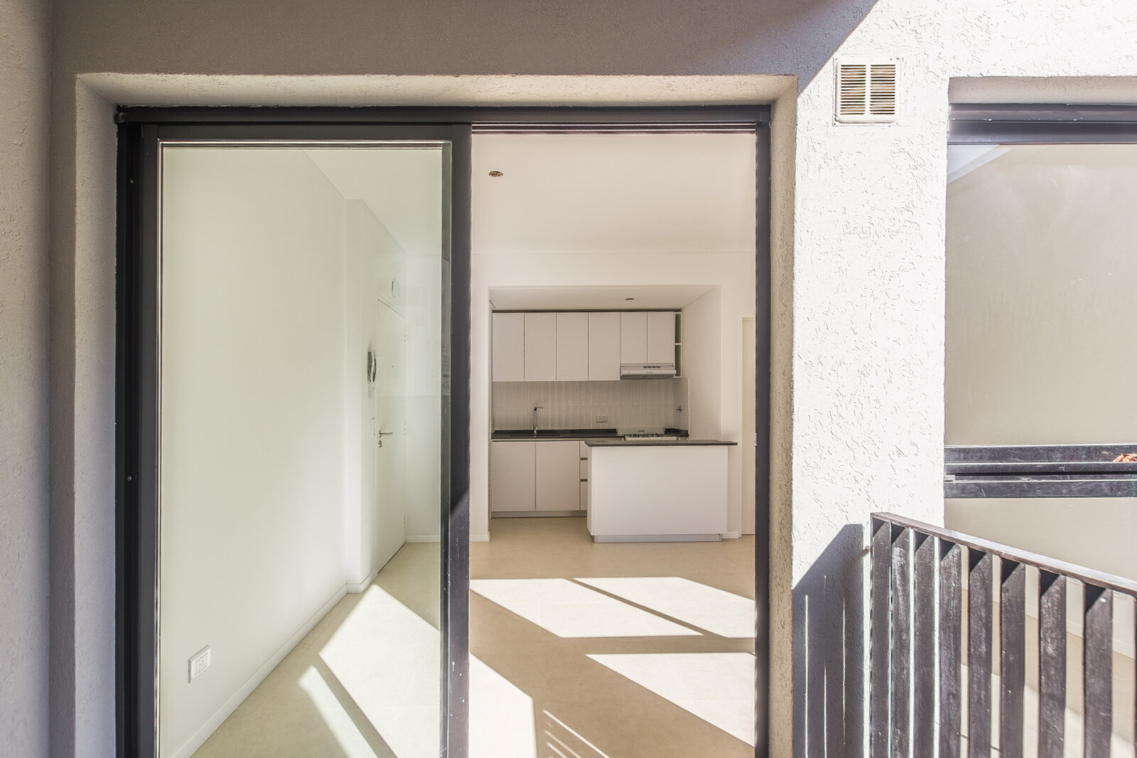 Venta. Depto 2 amb. A estrenar. Con balcón y terraza privada. Caballito Norte - 18