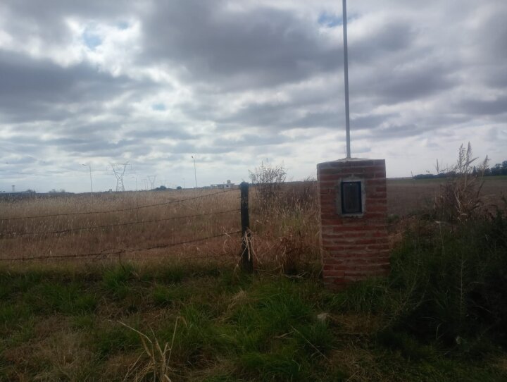 Se venden 2 terrenos aptos desarrollo sobre ruta 9