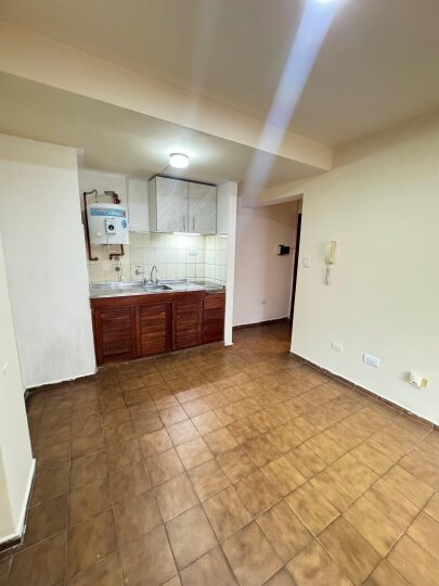 Monoambiente con Balcon en Nueva Cordoba - Rondeau 130