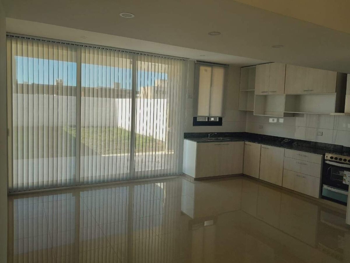 VENTA DUPLEX EN DOCTA