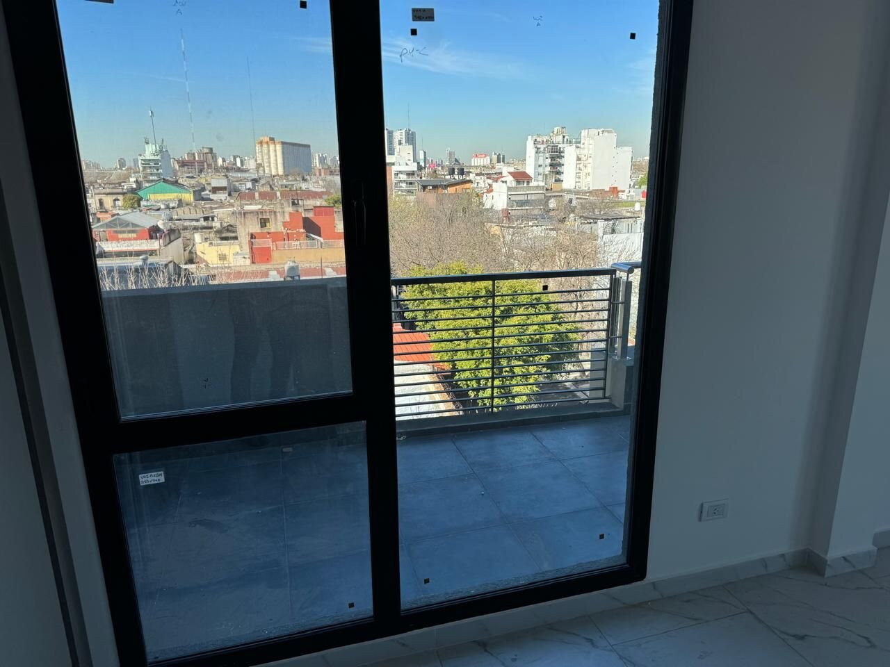 Departamento a estrenar en venta. 2 ambientes con balcón en esquina - 7