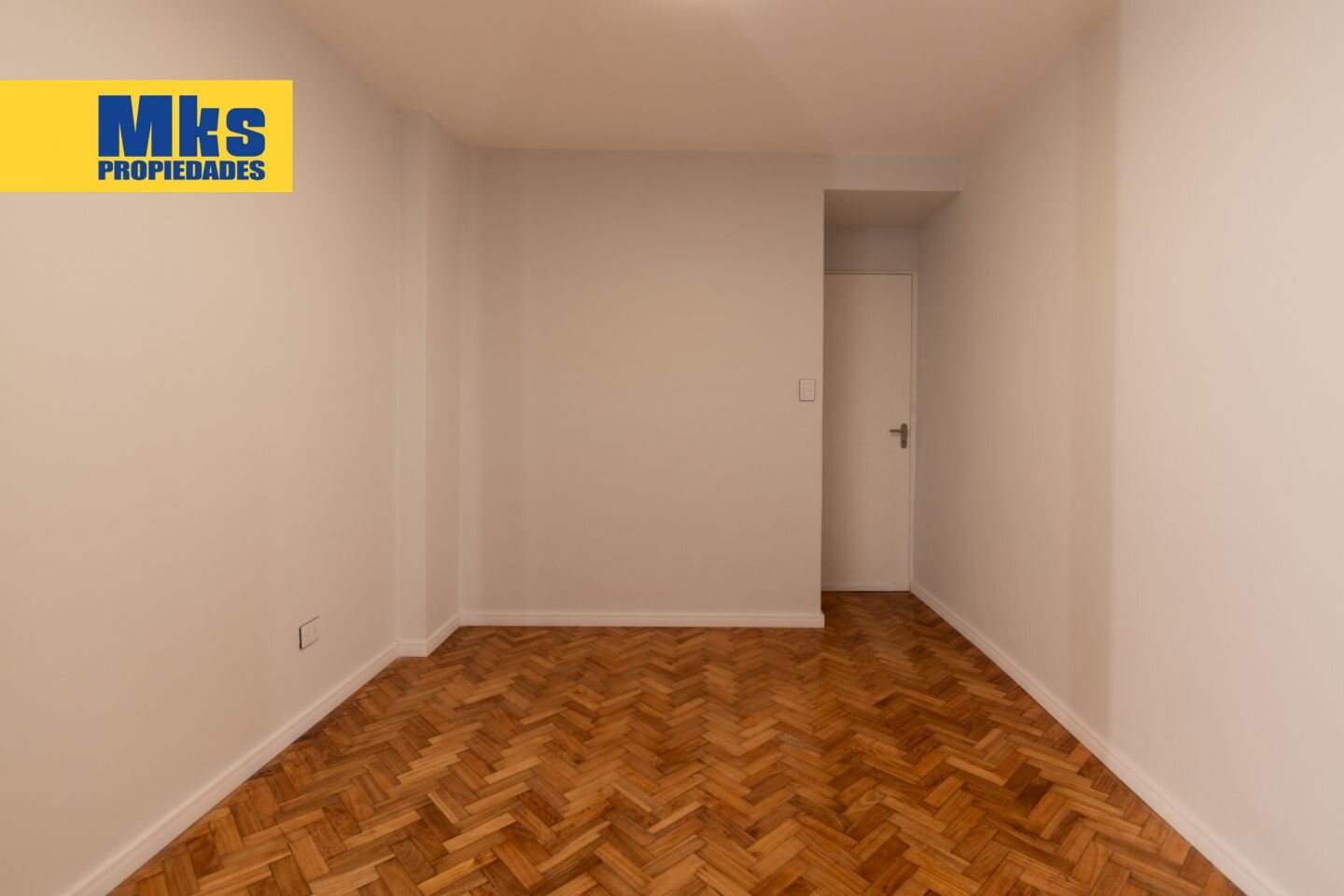 3 Ambientes con balcón. Reciclado a nuevo. Av Montes de Oca, Barracas. - 20
