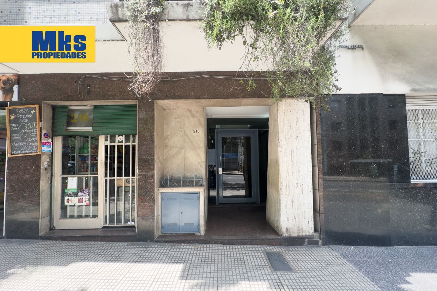 3 Ambientes con balcón. Reciclado a nuevo. Av Montes de Oca, Barracas. - 35