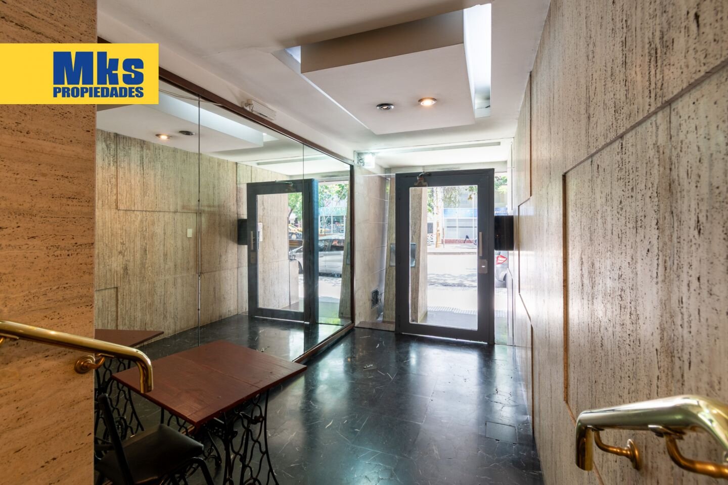 3 Ambientes con balcón. Reciclado a nuevo. Av Montes de Oca, Barracas. - 34