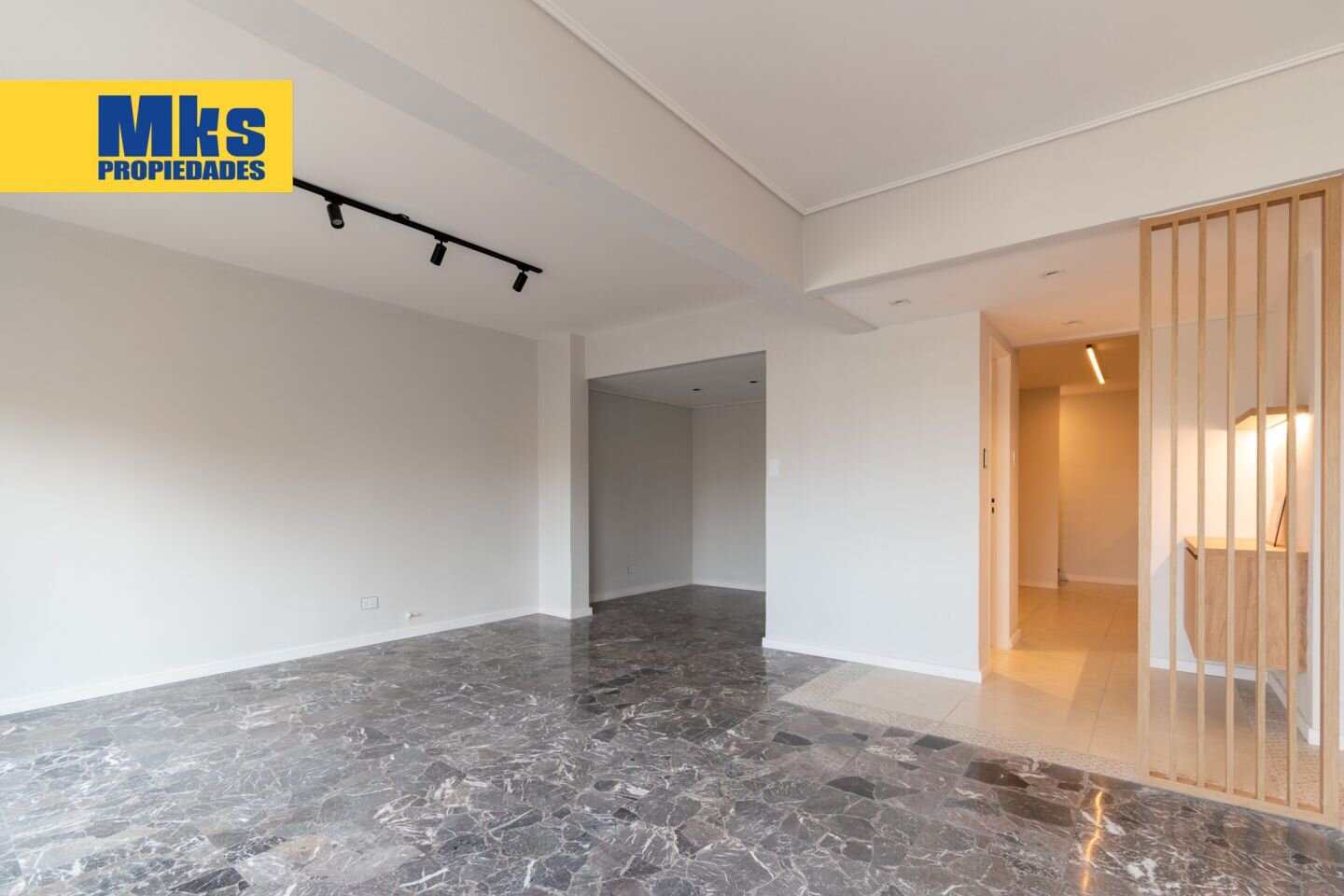 3 Ambientes con balcón. Reciclado a nuevo. Av Montes de Oca, Barracas. - 6