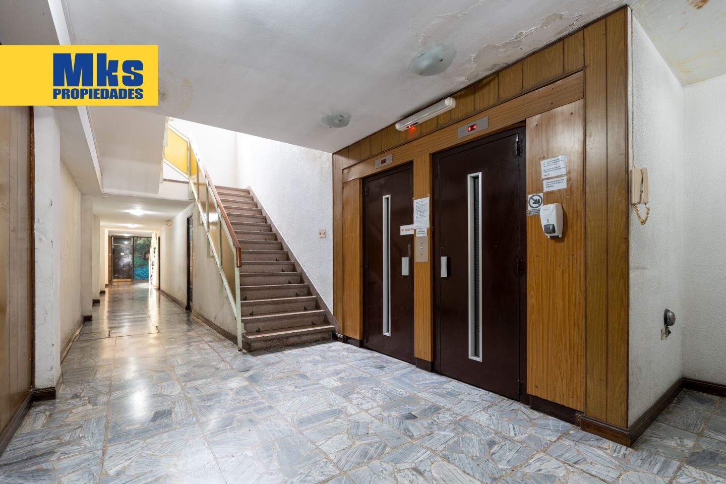 Venta, departamento de 4 ambientes. Semipiso, sobre Av. Mitre. Vista Abierta. - 26