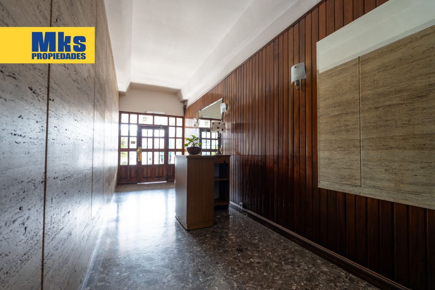 Venta, departamento de 4 ambientes. Semipiso, sobre Av. Mitre. Vista Abierta. - 27