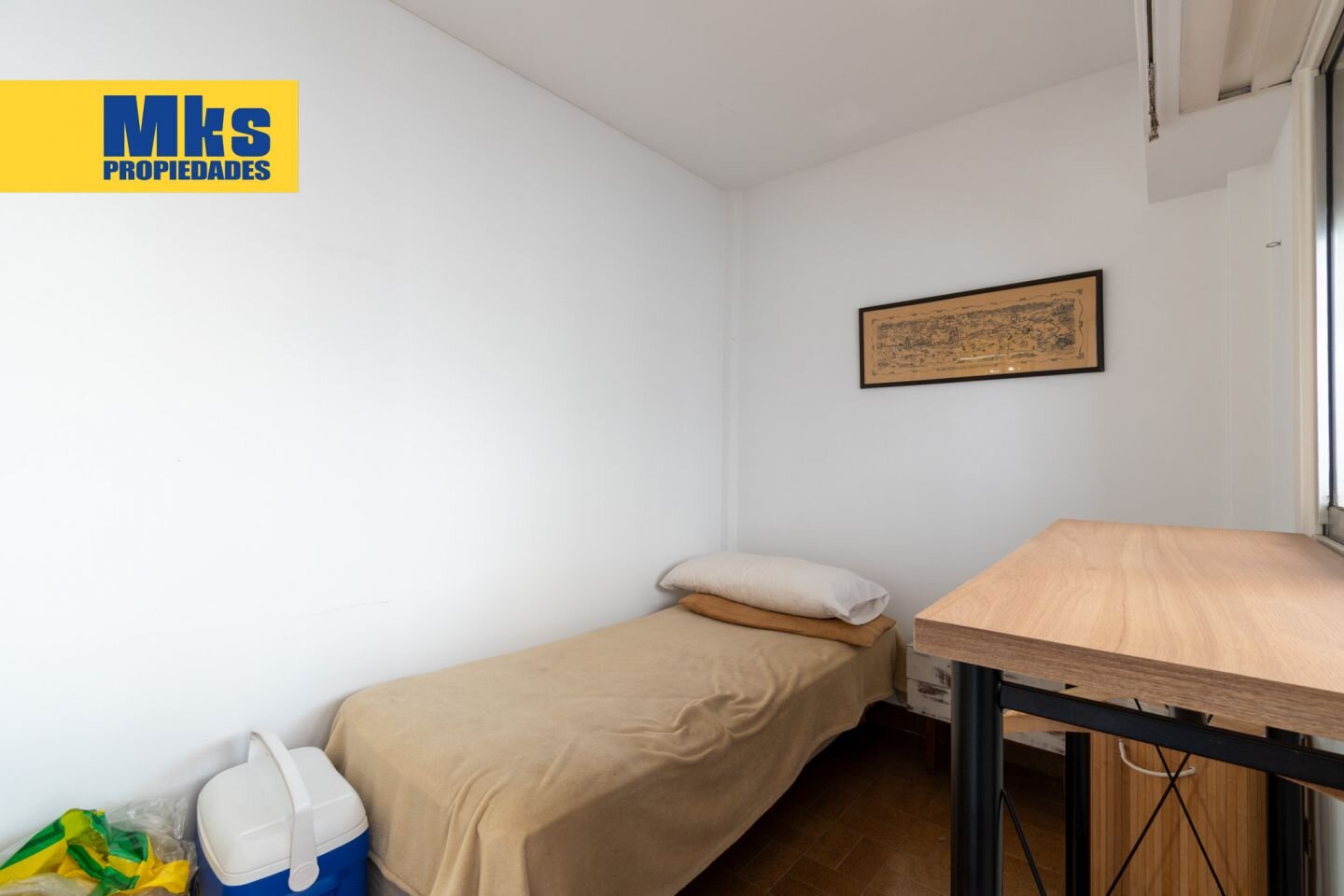 Venta. 4 ambientes con dependencia. Al frente. - 17
