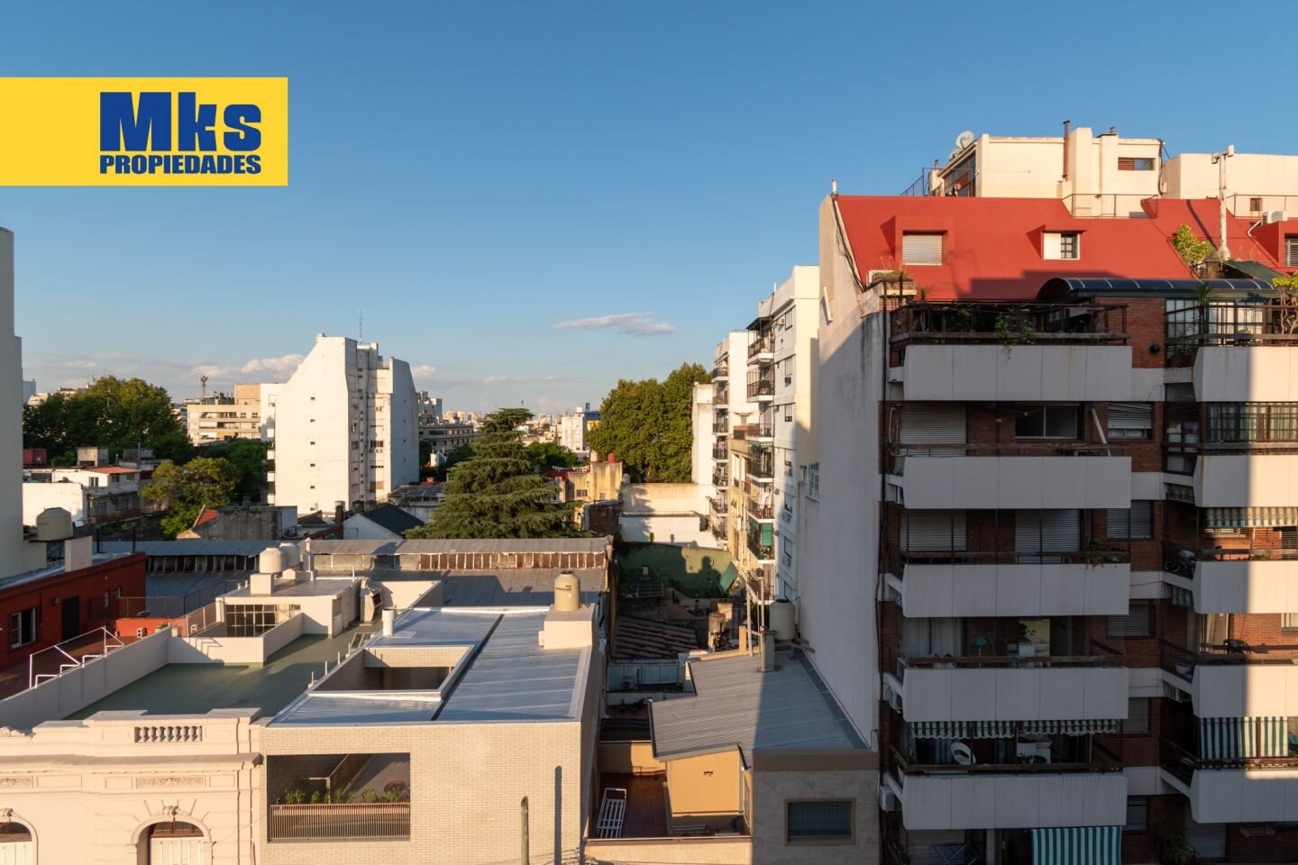 Venta. 4 ambientes con dependencia. Al frente. - 25