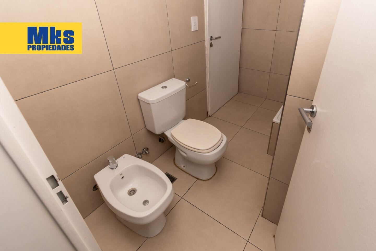 Azara y Cnel Salvadores - Venta. Departamento 2 ambientes con cochera. - 11