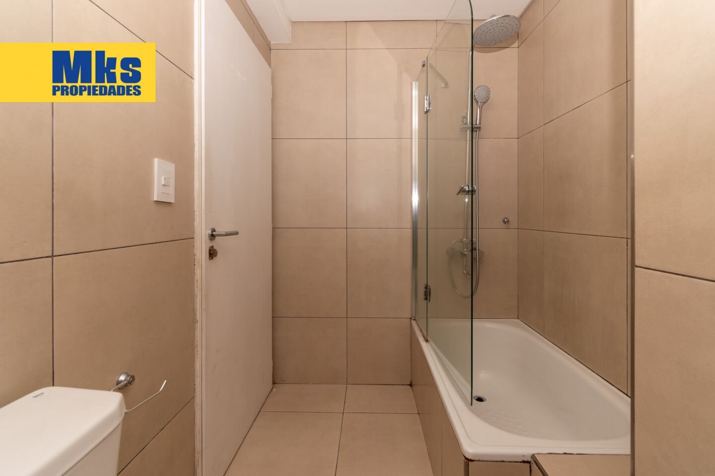 Azara y Cnel Salvadores - Venta. Departamento 2 ambientes con cochera. - 10