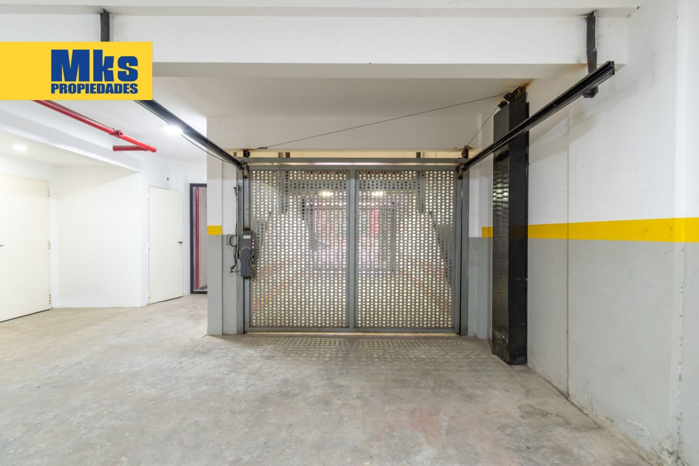 Alquiler. Oficinas. Terraza y cochera. - 7