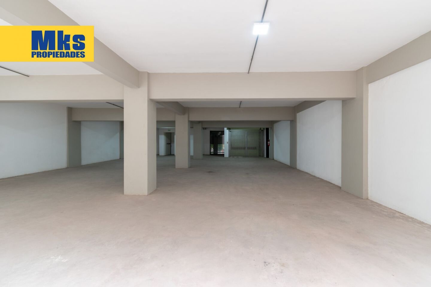Alquiler. Oficinas. Terraza y cochera. - 11