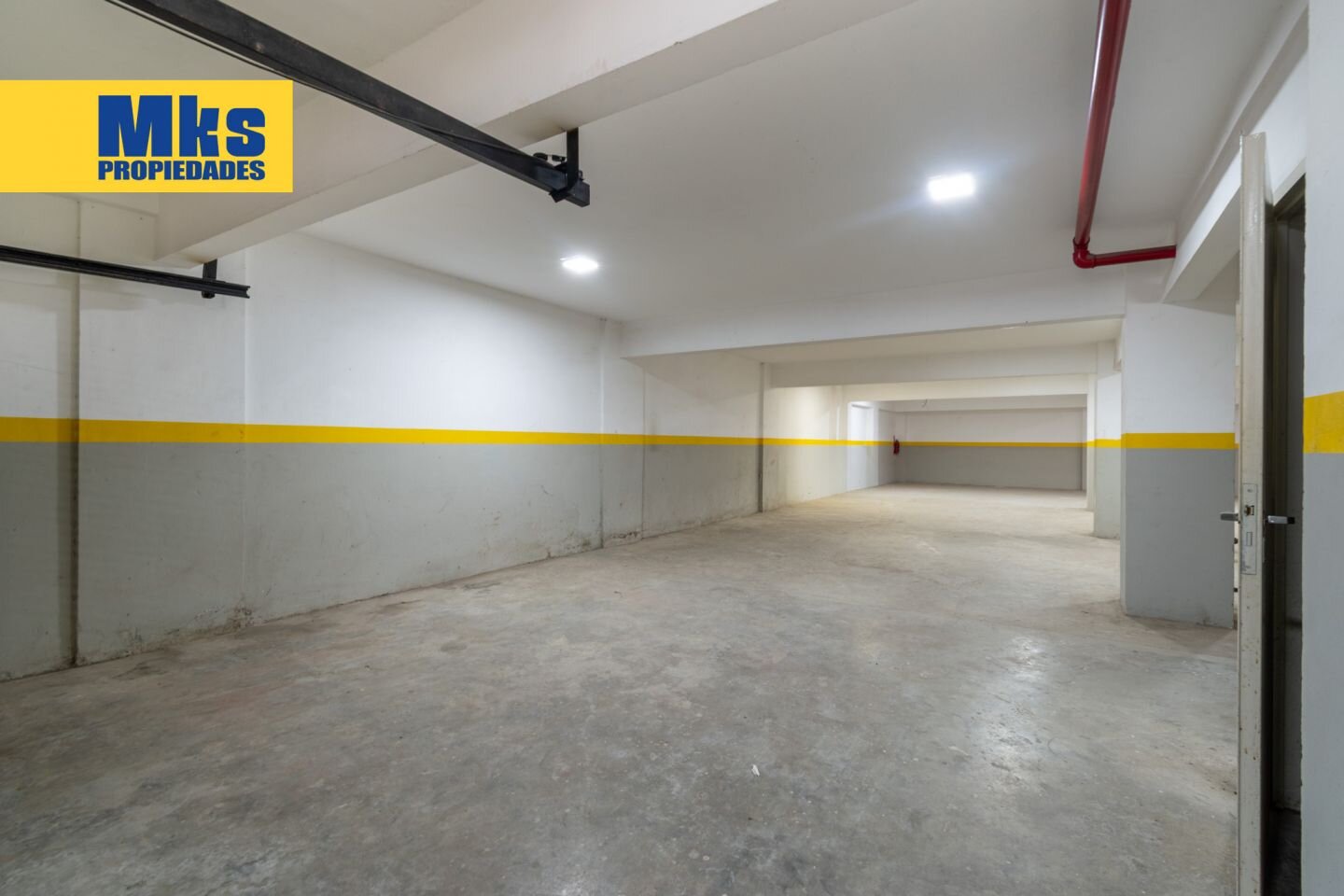 Alquiler. Oficinas. Terraza y cochera. - 9