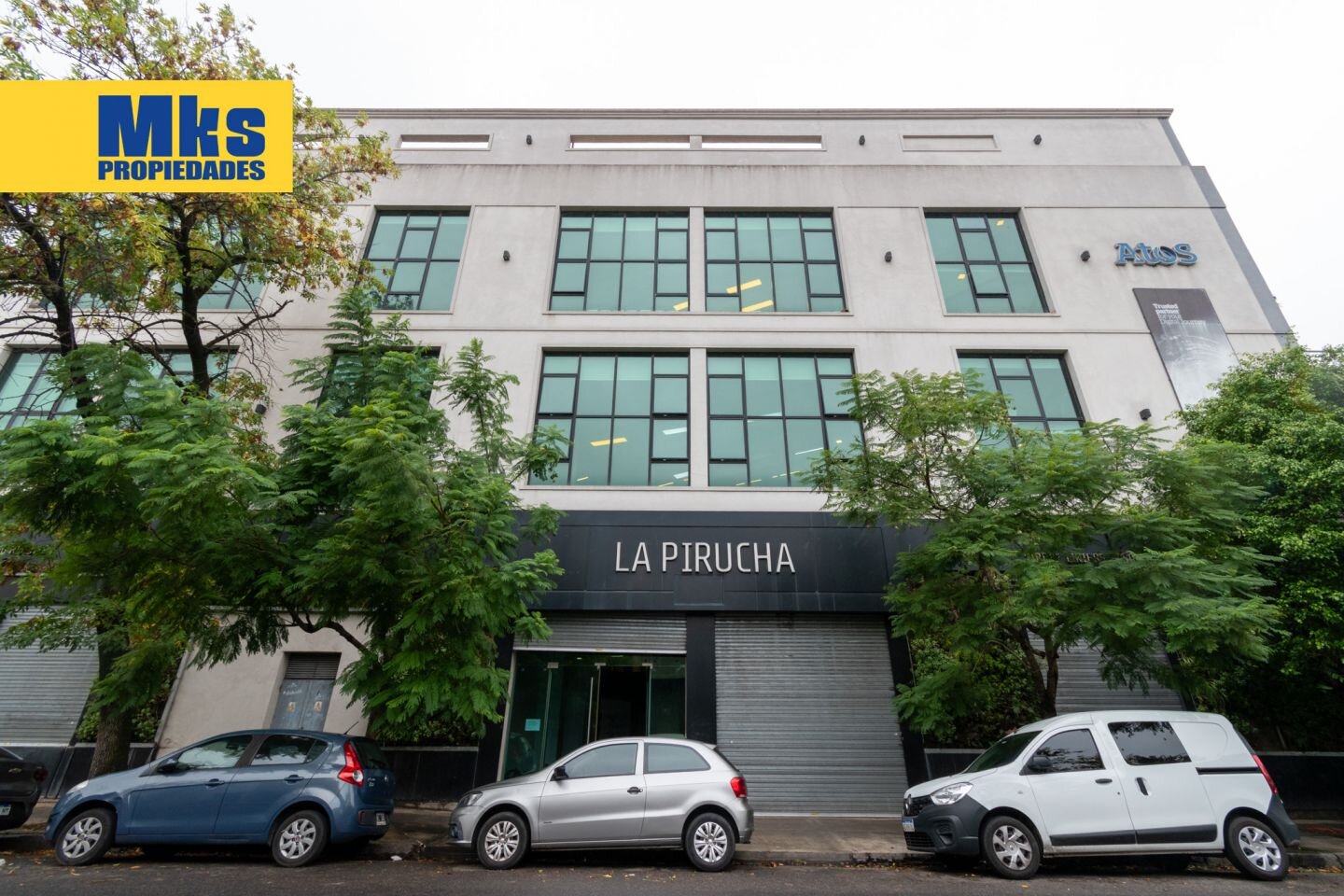 Alquiler. Oficinas. Terraza y cochera. - 1