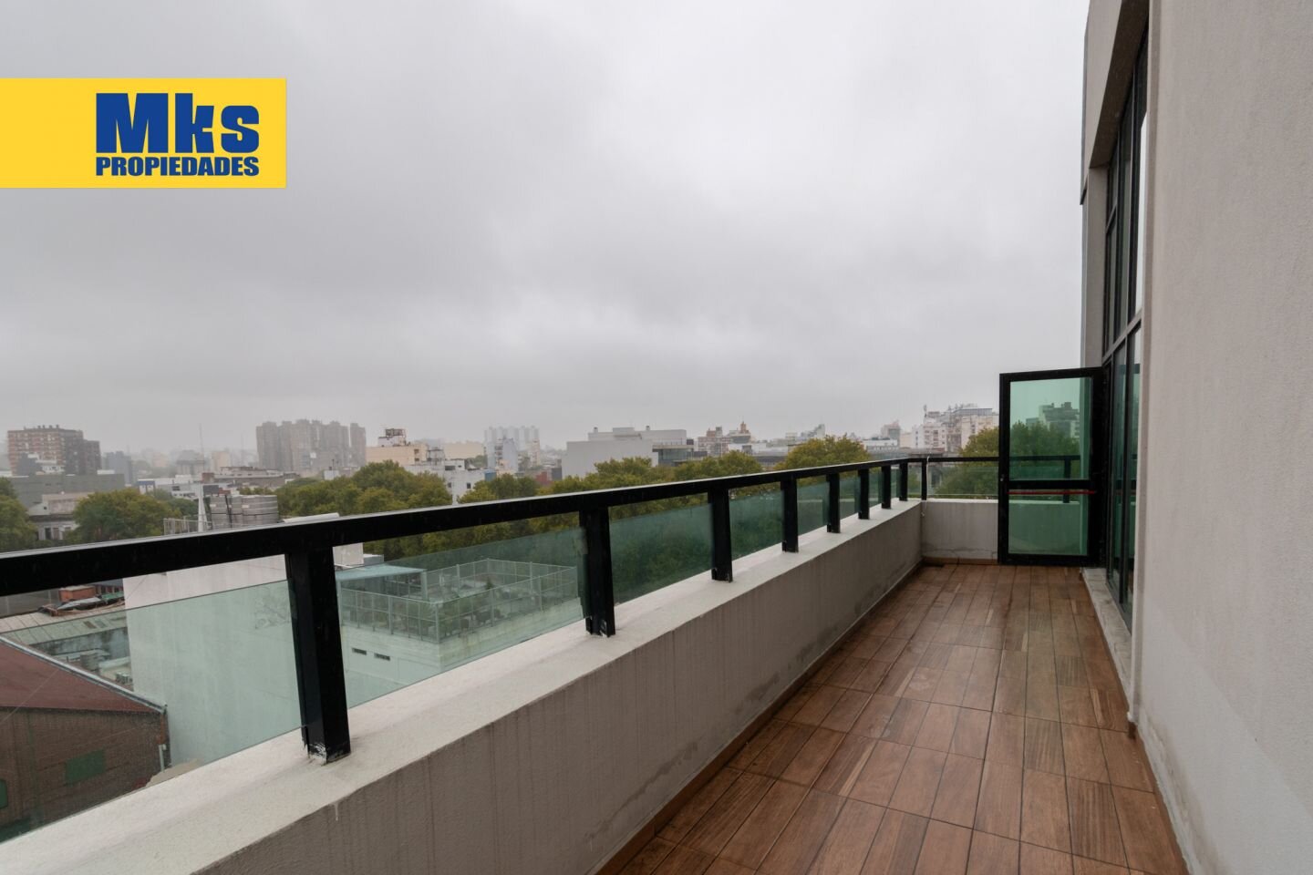Alquiler. Oficinas. Terraza y cochera. - 31