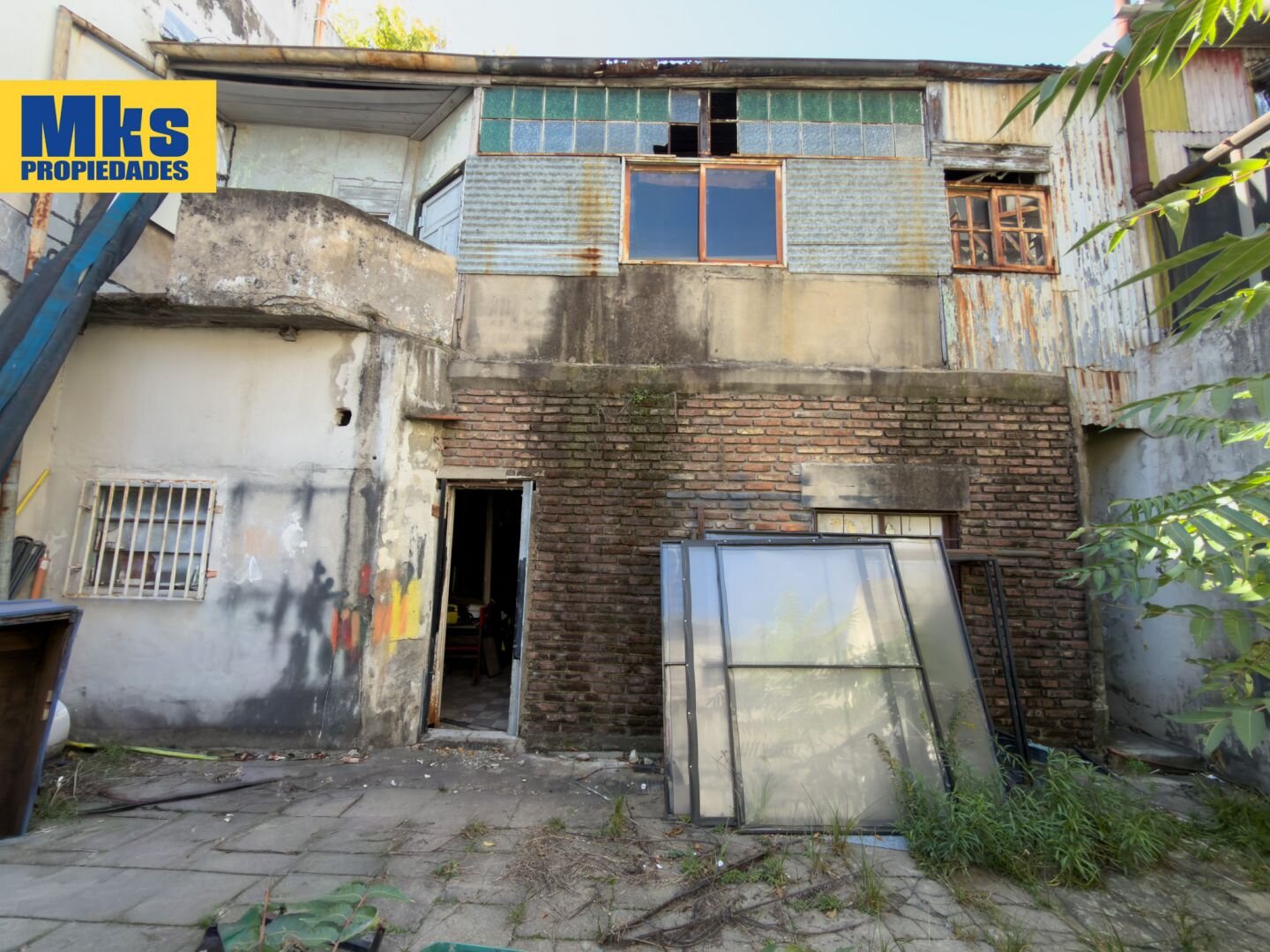 Lote en venta en La Boca. 9,23 x 12,05. 449 m2 vendibles - 13
