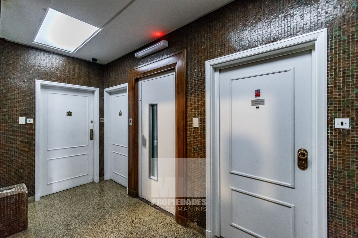 Departamento en venta. Monoambiente. Súper luminoso. Zona Recoleta Mall. - 9