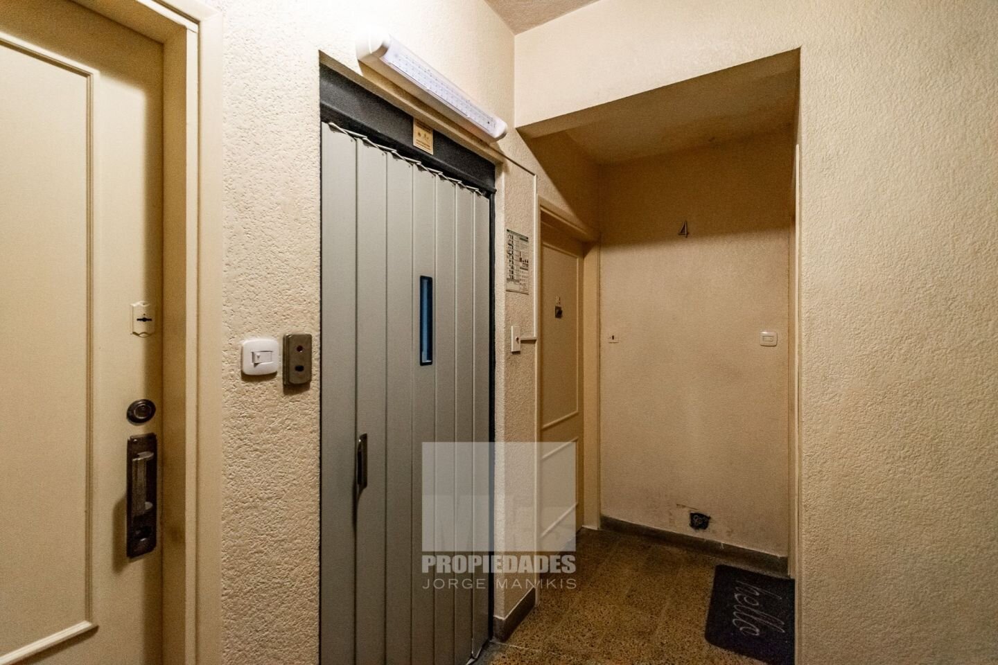 Departamento en venta. Monoambiente. Súper luminoso. Zona Recoleta Mall. - 10
