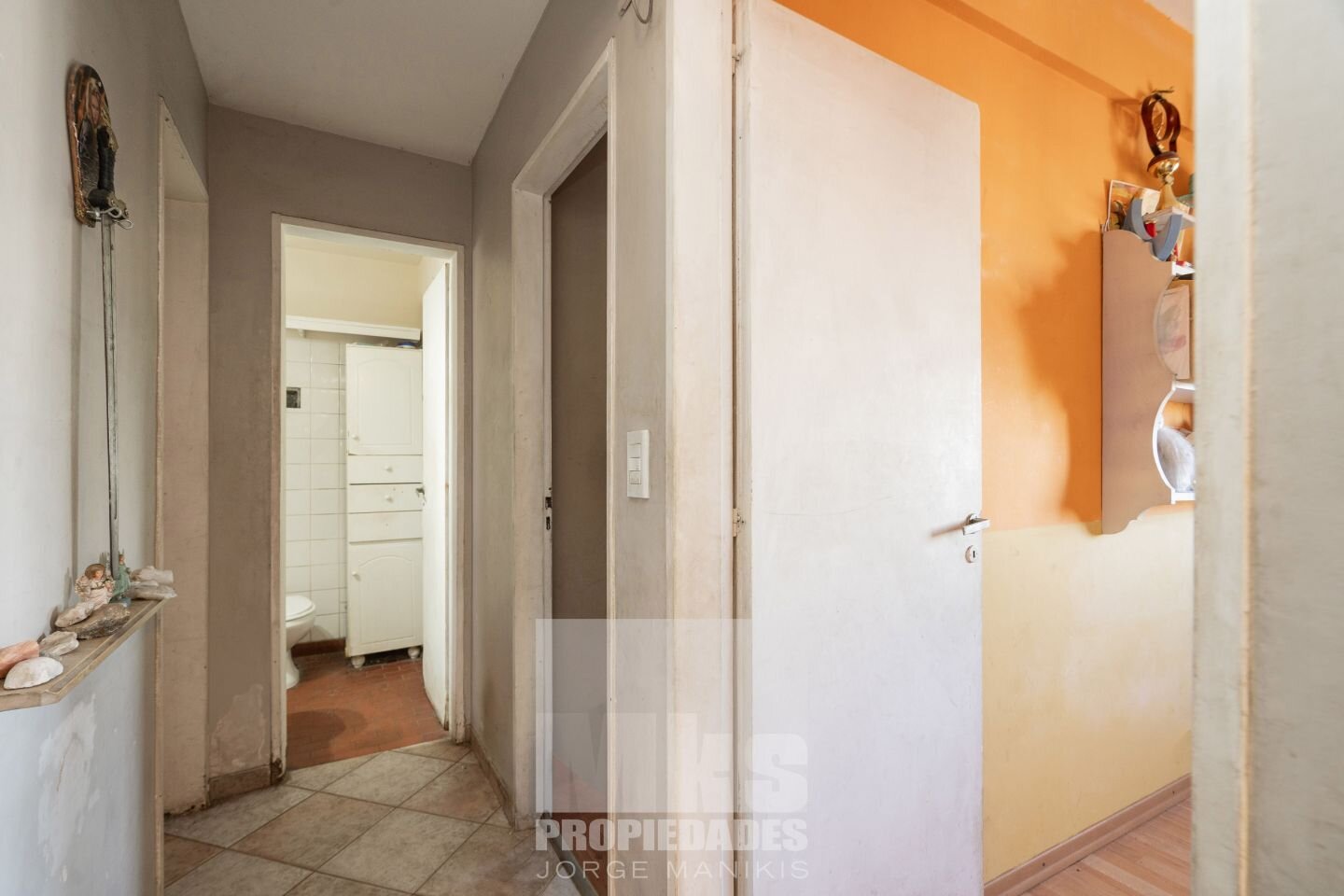 Departamento en venta. 4 ambientes con cochera. La Boca - 17
