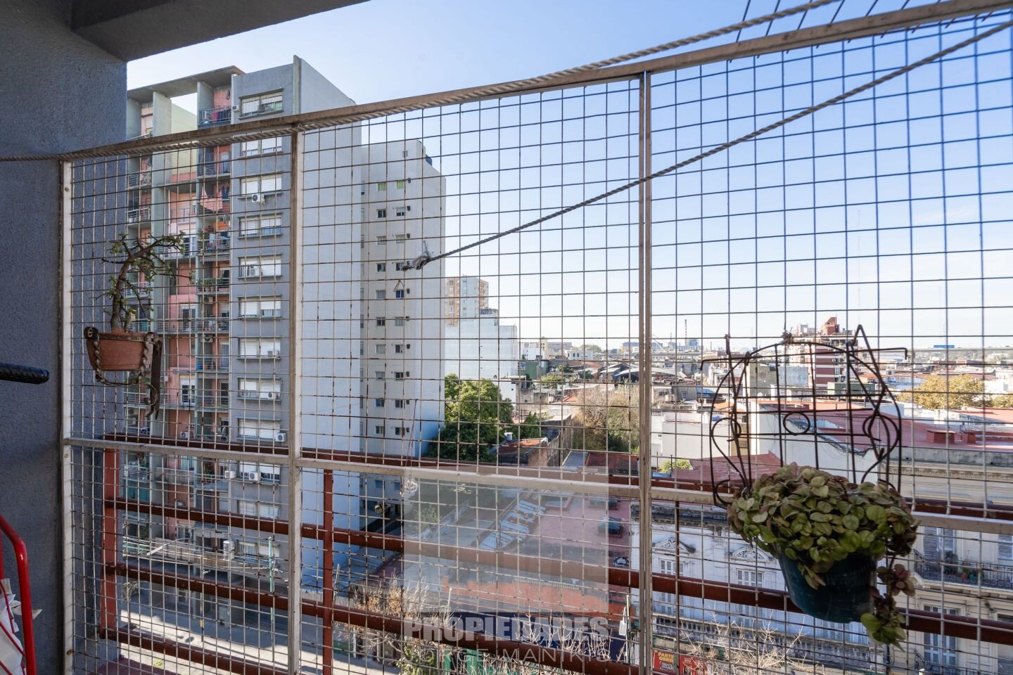 Departamento en venta. 4 ambientes con cochera. La Boca - 7