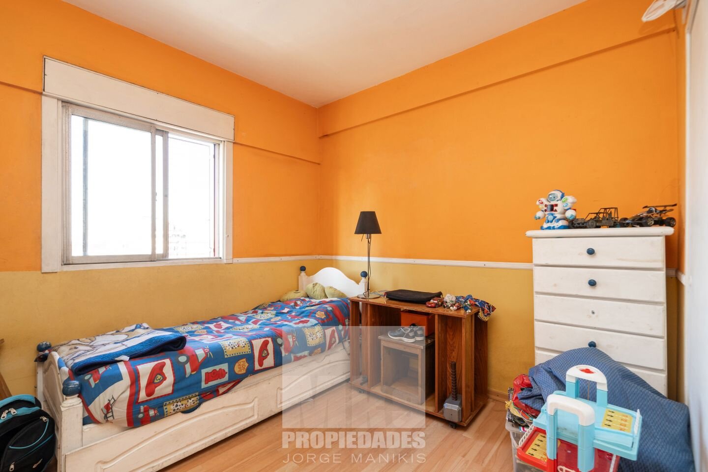 Departamento en venta. 4 ambientes con cochera. La Boca - 11
