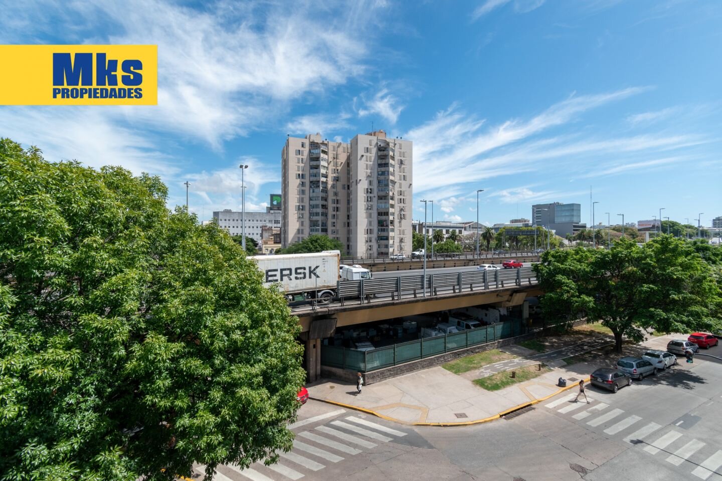 Departamento en venta. 2 ambientes c/ escritorio. Espacio guardacoches cubierto. Balcón corrido. - 16