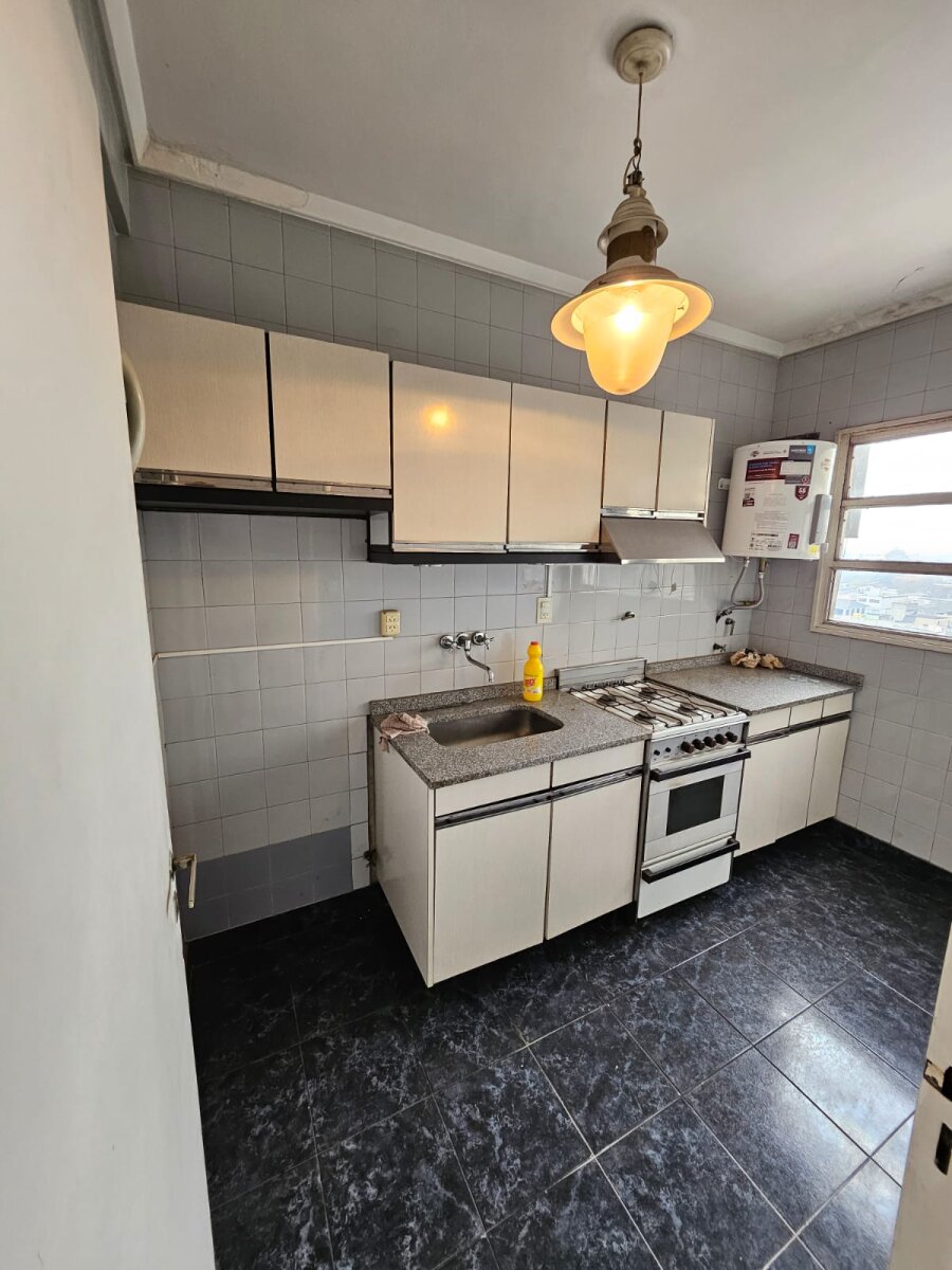 DEPARTAMENTO 3 AMBIENTES EN VENTA EN MORON - 3