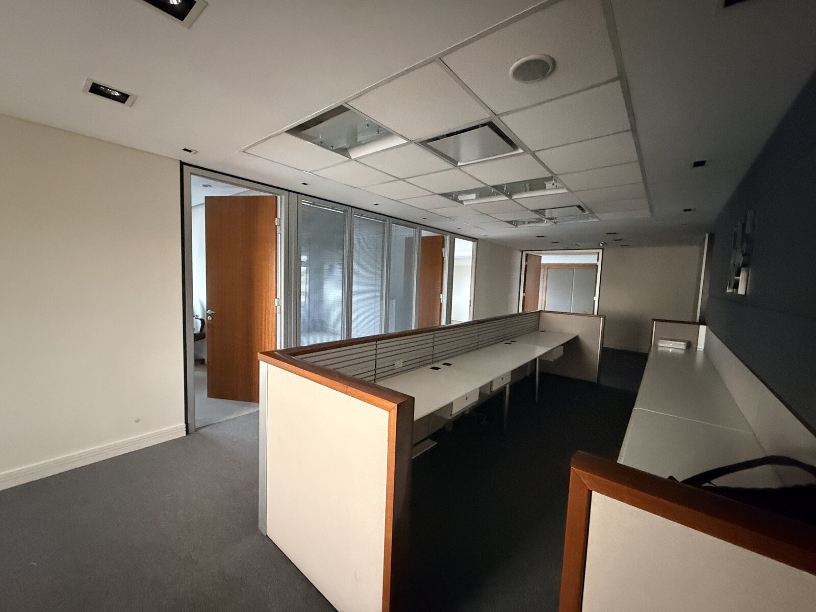 Rioja 1474 | Oficinas en piso exclusivo | 469 m2 - 2