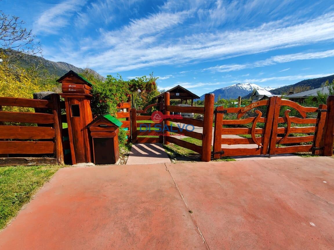 Hermosa casa en venta - Lago Puelo Centro — foto 2