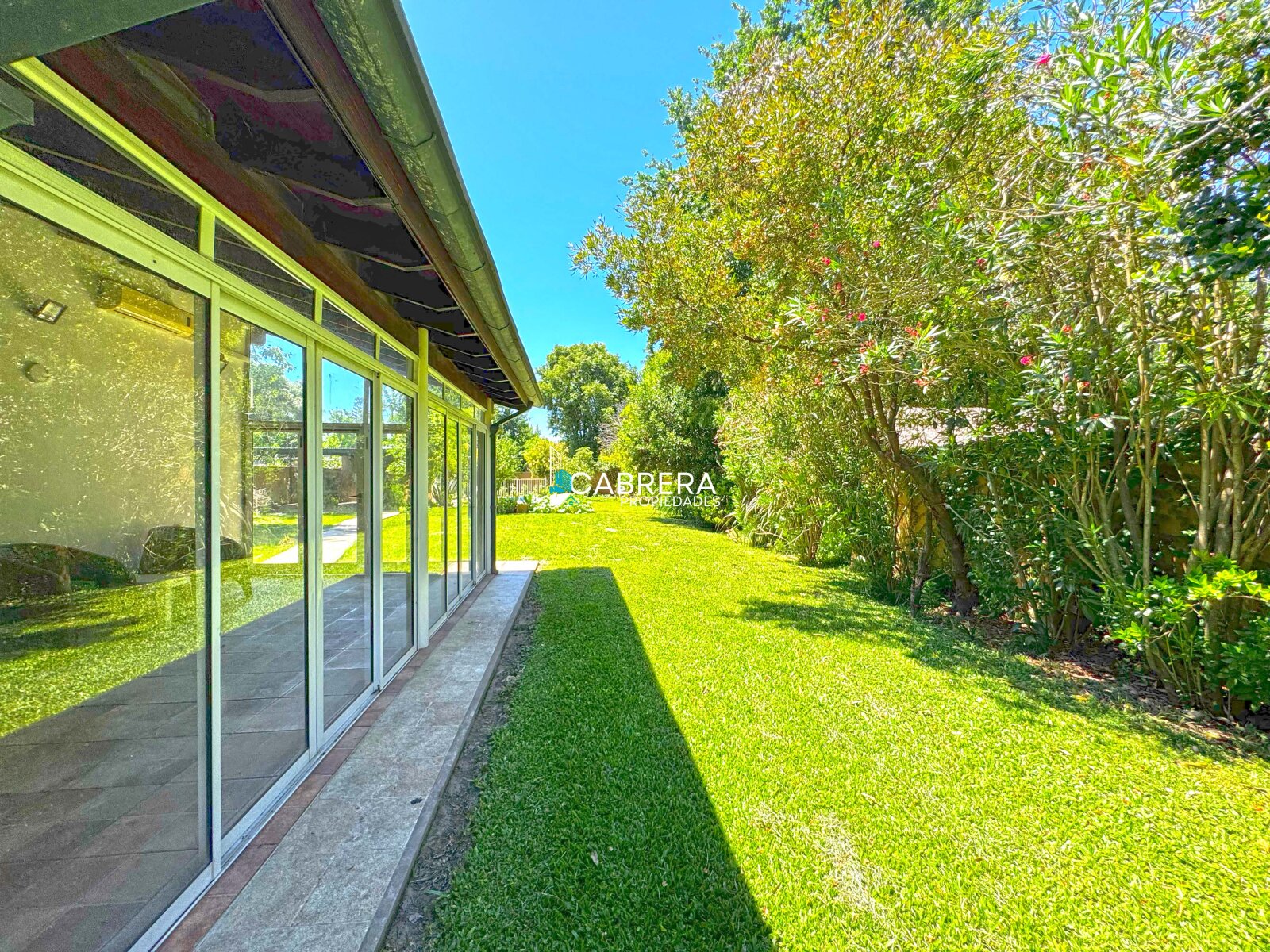 CASA 4 AMBIENTES EN VENTA EN GENERAL RODRIGUEZ - 50
