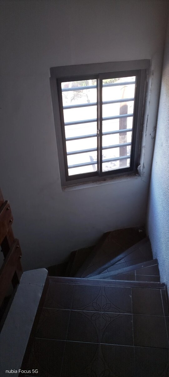 VENTA AMPLIA CASA ESQUINA EN BARRIO PASO DE LOS ANDES!  3 DORMITORIOS - APTA CRÉDITO - Imagen 8
