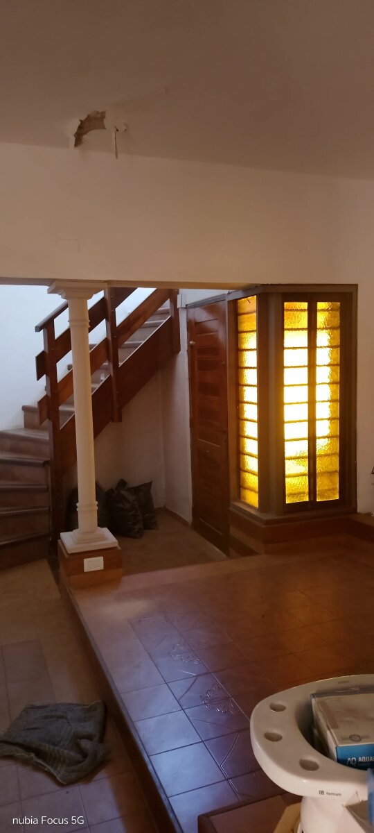 VENTA AMPLIA CASA ESQUINA EN BARRIO PASO DE LOS ANDES!  3 DORMITORIOS - APTA CRÉDITO - Imagen 3